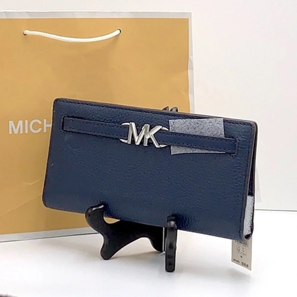 Michael Kors Reed Large Bifold Pebbled Leather Snap Wallet Card Case Navy NWT - Picture 1 of 12